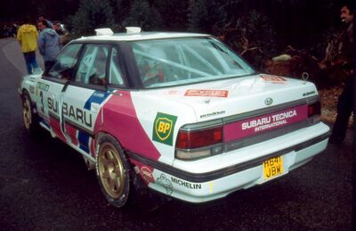 Markku Alén - Ilkka Kivimäki
25º Rallye de Portugal - Vinho do Porto 1991. Subaru Legacy RS (H641 JBW). Clasificado 5º.

Del 5 al 9 de Marzo, Portugal.
Superficie: asfalto - tierra.

El Rally tenia un total de 2041.26 Km de los que 564.20 Km divididos en 38 tramos eran especiales (2 de ellos fueron cancelados SS2 Gradil de 9 Km y SS28 Viseu de 29.90 Km).

Se inscribieron 106 equipos, tomaron la salida 95, finalizaron 28.@
Palabras clave: Markku_Alen;Subaru;Legacy;Portugal;1991
