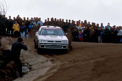 Markku Alén - Ilkka Kivimäki
25º Rallye de Portugal - Vinho do Porto 1991. Subaru Legacy RS (H641 JBW). Clasificado 5º.

Del 5 al 9 de Marzo, Portugal.
Superficie: asfalto - tierra.

El Rally tenia un total de 2041.26 Km de los que 564.20 Km divididos en 38 tramos eran especiales (2 de ellos fueron cancelados SS2 Gradil de 9 Km y SS28 Viseu de 29.90 Km).

Se inscribieron 106 equipos, tomaron la salida 95, finalizaron 28.@
Palabras clave: Markku_Alen;Subaru;Legacy;Portugal;1991