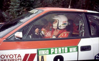 Armin Schwarz - Arne Hertz
25º Rallye de Portugal - Vinho do Porto 1991. Toyota Celica GT-4 -ST165- (K-AM 7878). Abandonó por accidente en SS11 Freita de 24.20 km.

Del 5 al 9 de Marzo, Portugal.
Superficie: asfalto - tierra.

El Rally tenia un total de 2041.26 Km de los que 564.20 Km divididos en 38 tramos eran especiales (2 de ellos fueron cancelados SS2 Gradil de 9 Km y SS28 Viseu de 29.90 Km).

Se inscribieron 106 equipos, tomaron la salida 95, finalizaron 28.@
Palabras clave: ;Toyota;Celica;Portugal;1991