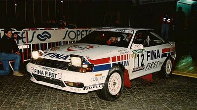 Marc Duez - Klaus Wicha
25º Rallye de Portugal - Vinho do Porto 1991. Toyota Celica GT-4 -ST165- (K-AM 6212). Abandonó por problemas eléctricos en SS19 Santa Luzia de 19.00 km.

Del 5 al 9 de Marzo, Portugal.
Superficie: asfalto - tierra.

El Rally tenia un total de 2041.26 Km de los que 564.20 Km divididos en 38 tramos eran especiales (2 de ellos fueron cancelados SS2 Gradil de 9 Km y SS28 Viseu de 29.90 Km).

Se inscribieron 106 equipos, tomaron la salida 95, finalizaron 28.@
Palabras clave: ;Toyota;Celica;Portugal;1991
