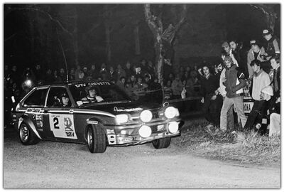 Pentti Airikkala - Risto Virtanen
28º Rally Costa Brava 1980. Vauxhall Chevette 2300 HS (AVE 345V). Clasificado 4º.
Foto en SS4 Cladells

Del 8 al 10 de Febrero, Lloret de Mar, Girona, Catalunya, España.

Superficie: Asfalto - Tierra con un total de 416,90 km cronometrados.

Tomaron la salida 88 equipos, finalizaron 32.
@
Palabras clave: ;Vauxhall;Chevette;Costa_Brava;1980