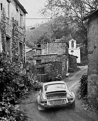 Roberto Liviero - Roberto Cernigai
16º Rally Sanremo 1974. Porsche 911 Carrera. Abandonó en SS30 Colle di Cosio de 9.15 km. Desconocemos el motivo.

Del 2 al 5 de Noviembre, Sanremo, Italia.
Superficie: asfalto

El Rally tenia un total de 1805.00 km de los que 408.40 km divididos en 38 tramos eran especieles.

Tomaron la salida 106 equipos, finalizaron 54.@
Palabras clave: Porsche;Carrera;Sanremo;1974