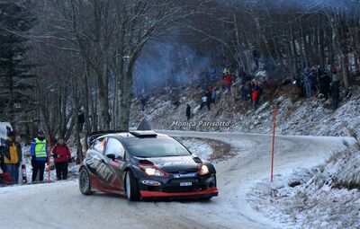 Matthew Wilson - Scott Martin
80º Rallye Automobile de Monte-Carlo 2012. Ford Fiesta RS WRC (PX60 AVE). Clasificado 11º.

Del 17 al 22 de Enero, Valence - Monaco.
Superficie: asfalto - nieve.

El Rally teni­a un total de 1772.52 km de los que 433.36 Km divididos en 18 tramos eran especiales.

Se inscribieron 82 equipos, tomaron la salida 73, finalizaron 45.

© Monica Parisotto
@@
Palabras clave: Ford;Fiesta;WRC;2012;Montecarlo