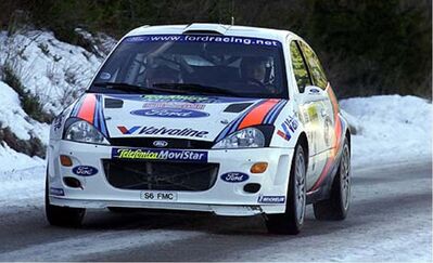 Colin McRae - Nicky Grist
68º Rallye Automobile de Monte-Carlo 2000. Ford Focus WRC '00 (S6 FMC). Abandonó por motor en el último tramo de la prueba, SS15 Sospel - La Bollène Vésubie de 33.88 km, cuando iba 3º en la clasificación general.

Del 19 al 22 de Enero, Monte-Carlo.
Superficie: asfalto - nieve

El Rally tenía un total de 1434.85 km de los que 412.81 km divididos en 15 tramos eran especiales (uno de ellos fue cancelado SS6 L'Epine - Rosans de 31.40 km).

Tomaron la salida 92 equipos, finalizaron 59.@
Palabras clave: ;Ford;Focus;WRC;Montecarlo;2000