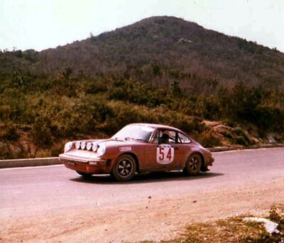 Gualberto Carducci Artenisio (Iccudrac) - Dino Defendenti
7º Rally dell'Isola d'Elba 1974. Porsche 911 Carrera. Clasificado 20º.

Del 18 al 20 de Abril, Porto Ferraio.
Superficie. asfalto.

El Rally constaba de 2 etapas con 301.00 km divididos en 36 tramos cronometrados.

Tomaron la salida 100 equipos, finalizaron 35.@
Palabras clave: Elba;porsche;1974