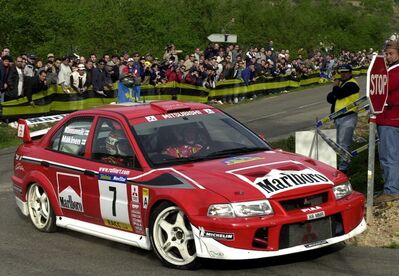 Tommi Mäkinen - Risto Mannisenmaki
37º Rallye Catalunya - Costa Brava - Rallye de España 2001. Mitsubishi Lancer Evo 6.5 (X6 MMR). Clasificado 3º.

Del 22 al 25 de Marzo, Lloret de Mar, Girona, Catalunya, España.
Superficie: asfalto.

El Rally tenia un total de 1779.13 km de los que 383.18 km divididos en 18 tramos eran especiales, (una de ellas fue cancelada SS12 La Riba 2 de 35.89 Km).

Se inscribieron 79 equipos, tomaron la salida 76, finalizaron 36.@
Palabras clave: ;Mitsubishi_Lancer;Evo;Catalunya;2001;España;Spain