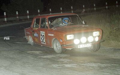 Lluís Juvanteny – Josep Maria Montaner
13º Rally Catalunya 1977. Seat 124 / 1800 (B-1375-CB). Clasificado13º.

Del 19 al 20 de Noviembre
Coef.4
Organizador: Real Automovil club de Catalunya.

El Rally tenia un total de 690.5 Km, de los que 227.1 km divididos en 19 tramos eran especiales.

Se inscribieron 99 equipos, tomaron la salida 89, finalizaron 49.

© Ignacio Par
@@
Palabras clave: Seat;Catalunya;España;Spain;1977