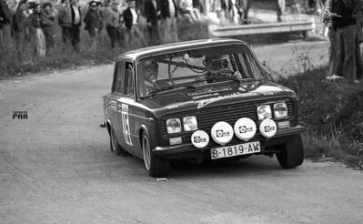 Hansi Bäbler - Jordi Puvill
13º Rally Catalunya 1977. Seat 1430 / 1800 (B-1819-AW). Abandonó, desconocemos el motivo.

Del 19 al 20 de Noviembre
Coef.4
Organizador: Real Automovil club de Catalunya.

El Rally tenia un total de 690.5 Km, de los que 227.1 km divididos en 19 tramos eran especiales.

Se inscribieron 99 equipos, tomaron la salida 89, finalizaron 49.

© Ignacio Par
@@
Palabras clave: Hansi_Babler;Seat;Catalunya;España;Spain;1977