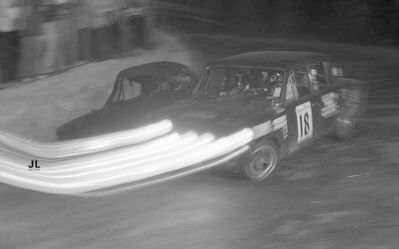 Eduardo Balcázar - Juan Martín
13º Rally Catalunya 1977. Seat 124 / 1800. Abandonó por avería mecánica.

Del 19 al 20 de Noviembre
Coef.4
Organizador: Real Automovil club de Catalunya.

El Rally tenia un total de 690.5 Km, de los que 227.1 km divididos en 19 tramos eran especiales.

Se inscribieron 99 equipos, tomaron la salida 89, finalizaron 49.

© José Luis Cortijos
@
Palabras clave: Seat;Catalunya;España;Spain;1977