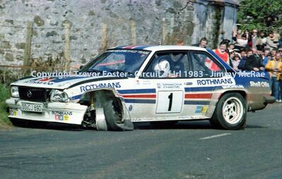 Jimmy McRae - Ian Grindrod
44º Rothmans Circuit of Ireland Rally 1983. Opel Ascona 400 (GG-CJ 690). Clasificado 3º.

Del 1 al 5 de Abril, Belfast, Irlanda del Norte.

El Rally tenia un total de 864.82 Km cronometrados divididos en 5 etapas y 54 tramos eran especiales (2 de ellos fueron cancelados SS34 Glen Ellen de 13.26 km y SS41 Ballybuck de 17.28km).

Tomaron la salida 105 equipos, finalizaron 34.@
Palabras clave: Jimmy_McRae;Opel;Ascona;Grupo_B;Circuit_Ireland;Irlanda;1983