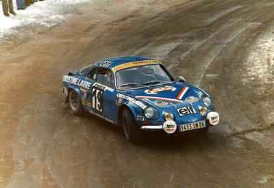 Michèle Mouton - Françoise Conconi
44º Rallye Automobile Monte-Carlo 1976. Alpine-Renault A110 1800 (1453 SM 06). Clasificada 11ª y 1ª en Copa de Damas.

Del 17 al 24 de Enero, Monte-Carlo.
Superficie: asfalto - nieve.

El Rally tenia un total de 4500 km de los que 530.50 km divididos en 23 tramos eran especiales.

Se inscribieron 163 equipos, tomaron la salida 148, finalizaron 84.@
Palabras clave: Michele_Mouton;Renault;Alpine;A110;Montecarlo;1976;Mujeres;Womens