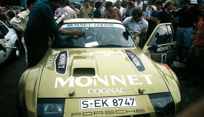 Walter Röhrl - Christian Geistdörfer
14º Int. AvD/STH Hunsrück Rallye 1981. Porsche 924 Carrera GTS (S EK 8747). Abandonó por accidente quedando 106º.

Del 31 de Julio al 1 de Agosto, en Idar Oberstein, Alemania.
Superficie: asfalto - tierra.

El Rally tenia un total de 1017.00 km de los que 566.88 km divididos en 28 tramos eran especiales.

Tomaron la salida 247 equipos, finalizaron 172.@
Palabras clave: Walter_Röhrl;Porsche;Carrera;Hunsrück_Rallye;1981