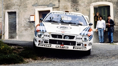Walter Röhrl - Christian Geistdörfer
51º Rallye Automobile de Monte-Carlo 1983. Lancia Rally 037 (TO Y63865). Clasificado 1º.

Del 22 al 28 de Enero, Monte-Carlo.
Superficie: asfalto - nieve.

RMC clasificó a todos los equipos que terminaron el "Parcours Commun" (después de SS21).
De los 150 equipos, solo los 100 mejores pudieron competir en el último tramo "Parcours Final".
Los equipos que no completaron todas las etapas recibieron tiempos de penalización, incluso para aquellos que no terminaron el último tramo.
86 equipos completaron todo el rally, dos fueron descalificados.

El Rally tenia un total de 4197 km de los que 709 km divididos en 31 tramos eran especiales, (2 de ellas fue canceladas SS6 Pont des Miolans de 22 Km y SS15 St Jeans en Royans de 38 Km).

Se inscribieron 263 equipos, tomaron la salida 250, finalizaron 149.@
Palabras clave: Walter_Röhrl;Lancia;Rally;Montecarlo;Grupo_B;1983