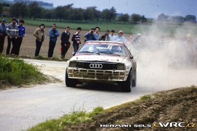 Marc Duez - Willy Lux
12º Lotto Haspengouwrally 1983. Audi Quattro A1 (N-RD 400). Clasificado 1º.

Del 13 al 15 de Mayo, Landen, Belgica.
Superficie: asfalto - tierra.

El Rally tenía un total de 413.94 km cronometrados divididos en 33 especiales (una de ellas fue cancelada) y 3 etapas.

Tomaron la salida 123 equipos, finalizaron 52.

© Herman Sels
@@
Palabras clave: Audi;Quattro;Haespengouwrally;1983;Grupo_B