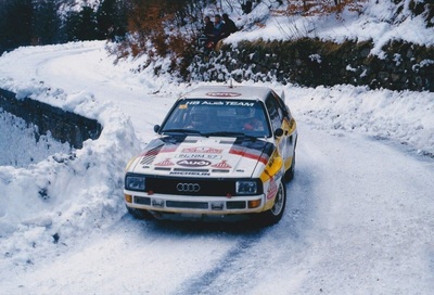 Stig Blomqvist - Bjorn Cederberg
53º Rallye Automobile de Monte-Carlo 1985. Audi Sport Quattro S1 (IN-NM 57). Clasificado 4º.

Del 26 de Enero al 1 de Febrero, Monte-Carlo.
Superficie: asfalto - nieve.

El Rally tenía un total de 3999 km de los que 852 km divididos en 34 tramos eran especiales (1 de ellos fue cancelado SS17).

Tomaron la salida 117 equipos, finalizaron 68.@
Palabras clave: Stig_Blomqvist;Audi;Quattro;Montecarlo;Sport;Grupo_B;1985;Nieve