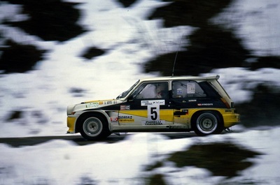 Carlos Sainz Cenamor - Antonio Boto
34º Rally Costa Brava 1986. Renault 5 Maxiturbo (2-M-4747-P). Clasificado 2º.

Del 21 al 23 de Febrero, Lloret de Mar, Girona, Catalunya, España.
Superficie: asfalto - tierra.

El Rally tenia un total de 1293.91 Km de los que 557.07 Km divididos en 29 tramos eran especiales.

Se inscribieron 110 equipos, tomaron la salida 94, finalizaron 30.@
Palabras clave: Renault;Maxiturbo;grupo_B;Costa_Brava;1986
