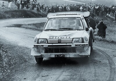Bruno Saby - Jean-François Fauchille
54º Rallye Automobile de Monte-Carlo 1986. Peugeot 205 Turbo 16 E2 (26 FGV 75). Clasificado 6º.

Del 18 al 24 de Enero, Monte-Carlo.
Superficie: asfalto - nieve.

El Rally tenía un total de 3984.00 km de los que 881.20 km divididos en 36 tramos eran especiales.

Tomaron la salida 156 equipos, finalizaron 65.@
Palabras clave: ;Peugeot;T16;E2;Montecarlo;1986