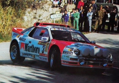 Antonio Zanini Sans - Josep Autet
34º Rally RACE - Costa Blanca 1986. Ford RS200 (2-M-5557-P). Abandonó por la caja de cambios.

Del 21 al 23 de Marzo, Alicante, España.
Superficie: asfalto.

Desconocemos de cuantos kilómetros y tramos especiales constaba la prueba.

Tomaron la salida 82 equipos, finalizaron 38.@
Palabras clave: Ford;RS200;Grupo_B;Race;Costa_Blanca;1986;Spain;España