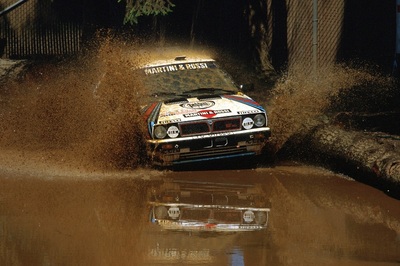 Juha Kankkunen - Juhas Pironen
22º Olympus Rally 1987. Lancia Delta HF 4WD (TO 01768G). Clasificado 2º.

Del 26 al 29 de Junio, Seattle - Tacoma, Washington, EE.UU.
Superficie: tierra.

El Rally tenia un total de 1749.90 km de los que 540.11 km divididos en 44 tramos eran especiales, (2 de ellas fueron canceladas, SS4 y SS19).

Tomaron la salida 47 equipos, finalizaron 23.

© Photo-4 Girardo
@
Palabras clave: ;Lancia;Delta;Olympus;1987