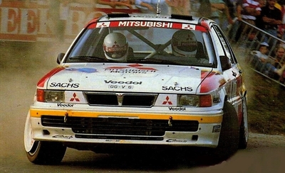 Erwin Weber - Manfred Hiemer
28º 24 Heures d'Ypres 1992. Mitsubishi Galant VR-4 (GG-V 6). Abandonó por accidente en SS34 Sint Sixtus de 8.87 km.
Mitsubishi Motors Deutschland

Del 25 al 28 deJunio, Ypres, Bélgica.
Superficie: asfalto con 396.92 km cronometrados divididos en 38 tramos.

Tomaron la salida 188 equipos, finalizaron 88.@
Palabras clave: Mitsubishi;Galant;Ypres;1992