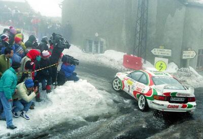 Didier Auriol - Bernard Occelli
61º Rallye Automobile de Monte-Carlo 1993. Toyota Celica Turbo 4WD "ST185" (K-AM 5362). Clasificado 1º.
Toyota Castrol Team

Del 21 al 27 de Enero, Monaco.
Superficie: asfalto - nieve.

El Rally tenia un total de 3086.00 km de los que 593.62 km divididos en 22 tramos, eran especiales.

Se inscribieron 182 equipos, tomaron la salida 167, finalizaron 86.@
Palabras clave: Didier_Auriol;Toyota;Celica;ST185;Montecarlo;1993