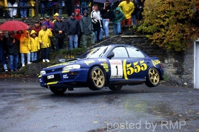 Colin McRae - Derek Ringer
38º Rallye Sanremo - Rallye d'Italia 1996. Subaru Impreza 555 (N1 WRC). Clasificado 1º.

Del 13 al 16 de Octubre, Sanremo, Liguria, Imperia, Italia.
Superficie: asfalto - tierra.

El Rally tenia un total de 1958.12 km de los que 413.32 km divididos en 18 tramos eran especiales (una de ellas fue cancelada SS1 Nerbisci 1 de 32.17 Km a causa del fuerte accidente de Tommi Mäkinen - Seppo Harjanne del que por suerte salieron ilesos).

Tomaron la salida 108 equipos, finalizaron 47.@
Palabras clave: Colin_McRae;Subaru;Impreza;Sanremo;1996