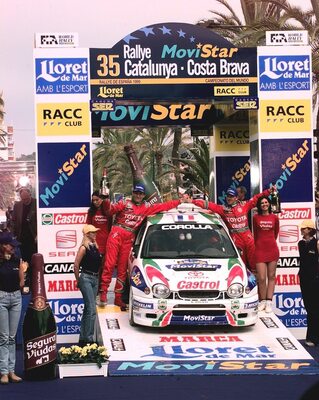 Didier Auriol - Denis Giraudet
35º Rallye Catalunya - Costa Brava - Rallye de España 1999. Toyota Corolla WRC (K-AM 941). Clasificado 2º.
Toyota Castrol Team

Del 19 al 21 de Abril, Lloret de Mar, Girona, Catalunya, España.
Superficie: asfalto.

El Rally tenia un total de 1713.31 km de los que 396.01 km divididos en 19 tramos eran especiales.

Se inscribieron 109 equipos, tomaron la salida 109, finalizaron 56.@
Palabras clave: Catalunya;España;Spain;Toyota;Corolla;WRC;1999