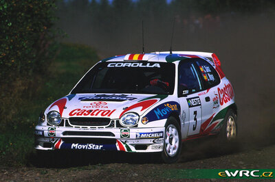 Carlos Sainz - Luis Moya
49º Neste Rally Finland 1999. Toyota Corolla WRC (K-AM 791). Clasificado 3º.
SS Hulalamaki (Shakedown)
Toyota Castrol Team

Del 20 al 22 de Agosto, Jyväskylä.
Superficie: tierra.

El Rally tenia un total de 1218.42 km de los que 377.26 km divididos en 23 tramos eran especiales.

Se inscribieron 131 equipos, tomaron la salida 129, finalizaron 64.

© eWRC
@@
Palabras clave: Toyota;Corolla;WRC;Finlandia;1999