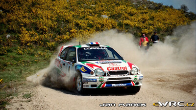Didier Auriol - Denis Giraudet
33º TAP Rallye de Portugal 1999. Toyota Corolla WRC (K-AM 156). Clasificado 3º.
Toyota Castrol Team

Del 21 al 24 de Marzo, Matosinhos, Porto, Portuigal.
Superficie: tierra. 

El Rally tení­a un total de 1768.61 km de los que 399.51 km divididos en 23 tramos eran especiales (dos de ellos fueron cancelados SS18 Arganil - Coja 2 de 20.96 km y SS19 Salgueiro - Gois 2 de 19.70 km).

Se inscribieron 117 equipos, tomaron la salida 117, finalizaron 56.

© Jan Marek
@@
Palabras clave: Toyota;Corolla;WRC;Portugal;1999