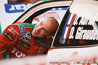 Didier Auriol - Denis Giraudet
41º Rallye Sanremo - Rallye d'Italia 1999. Toyota Corolla WRC (K-AM 8020). Clasificado 3º.
Toyota Castrol Team

Del 11 al 13 de Octubre, Sanremo, Liguria, Imperia, Italia.
Superficie: asfalto.

El Rally tenia un total de 1384.58 Km de los que 384.88 Km divididos en 18 tramos, eran especiales.

Se inscribieron 124 equipos, tomaron la salida 119, finalizaron 55.

© Petr Fitz
@@
Palabras clave: Toyota;Corolla;WRC;Sanremo;1999
