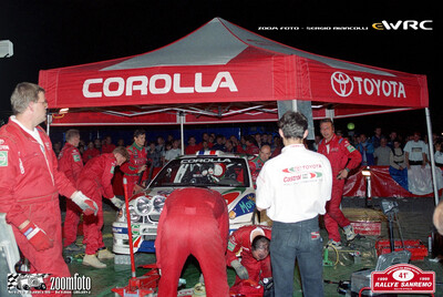 Didier Auriol - Denis Giraudet
En el Toyota Corolla WRC (K-AM 8020) de Didier Auriol - Denis Giraudet, clasificado 3º.

Del 11 al 13 de Octubre, Sanremo, Liguria, Imperia, Italia.
Superficie: asfalto.

El Rally tenia un total de 1384.58 Km de los que 384.88 Km divididos en 18 tramos, eran especiales.

Se inscribieron 124 equipos, tomaron la salida 119, finalizaron 55.

© Zoom Foto - Sergio Biancolli
@@
Palabras clave: Toyota;Corolla;WRC;Sanremo;1999