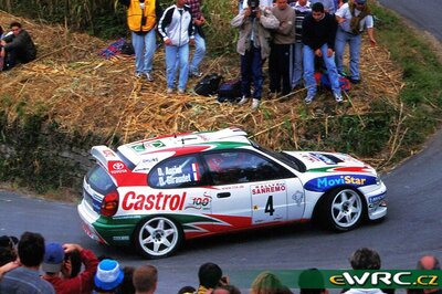 Didier Auriol - Denis Giraudet
41º Rallye Sanremo - Rallye d'Italia 1999. Toyota Corolla WRC (K-AM 8020). Clasificado 3º.
Toyota Castrol Team

Del 11 al 13 de Octubre, Sanremo, Liguria, Imperia, Italia.
Superficie: asfalto.

El Rally tenia un total de 1384.58 Km de los que 384.88 Km divididos en 18 tramos, eran especiales.

Se inscribieron 124 equipos, tomaron la salida 119, finalizaron 55.

© Teams
@@
Palabras clave: Toyota;Corolla;WRC;Sanremo;1999