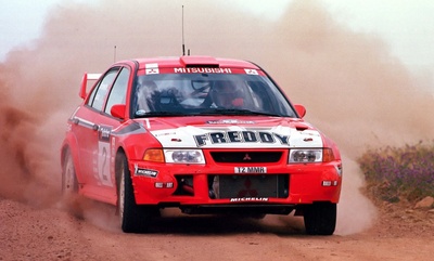 Freddy Loix - Sven Smeets
12º Telstra Rally Australia 1999. Mitsubishi Lancer Evo V (T2 MMR). Clasificado 4º.

Del 4 al 7 de Noviembre, Perth.
Superficie: tierra.

El Rally tenia un total de 1424.33 Km de los que 395.88 Km divididos en 23 tramos eran especiales.

Se inscribieron 89 equipos, tomaron la salida 84, finalizaron 49.@
Palabras clave: Mitsubishi;Lancer;Australia;1999