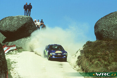 Richard Burns - Robert Reid
33º TAP Rallye de Portugal 1999. Subaru Impreza S5 WRC '99 (S9 SRT). Clasificado 4º.
Subaru World Rally Team

Del 21 al 24 de Marzo, Matosinhos, Porto, Portuigal.
Superficie: tierra.

El Rally tení­a un total de 1768.61 km de los que 399.51 km divididos en 23 tramos eran especiales (dos de ellos fueron cancelados SS18 Arganil - Coja 2 de 20.96 km y SS19 Salgueiro - Gois 2 de 19.70 km).

Se inscribieron 117 equipos, tomaron la salida 117, finalizaron 56.

© Teams
@@
Palabras clave: Subaru;Impreza;WRC;Portugal;2007