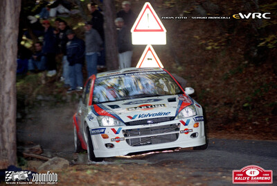 Simon Jean-Joseph - Fred Gallagher
41º Rallye Sanremo - Rallye d'Italia 1999. Ford Focus WRC '99 (S12 FMC). Clasificado 7º.
Ford Motor Co. Ltd.

Del 11 al 13 de Octubre, Sanremo, Liguria, Imperia, Italia.
Superficie: asfalto.

El Rally tenia un total de 1384.58 Km de los que 384.88 Km divididos en 18 tramos, eran especiales.

Se inscribieron 124 equipos, tomaron la salida 119, finalizaron 55.

© Zoom Foto - Sergio Biancolli
@@
Palabras clave: Ford;Focus;WRC;Sanremo;1999