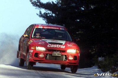 Stig-Olov Walfridsson - Jan Svanström
48º International Swedish Rally 1999. Mitsubishi Lancer Evo IV (CXX 864). Clasificado 14º.
Mitsubishi Ralliart Sweden

Del 12 al 14 de Febrero, Karlstad.
Superficie: nieve - hielo.

El Rally tenia un total de 1478.4 km de los que 384.30 km divididos en 19 tramos eran cronometrados.

Tomaron la salida 102 equipos, finalizaron 64.

© eWRC
@
Palabras clave: Mitsubishi;Lancer;Suecia;1999;Nieve