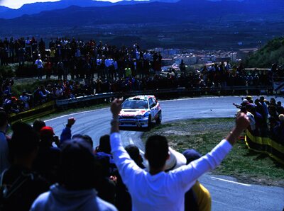 Carlos Sainz - Luis Moya
35º Rallye Catalunya - Costa Brava - Rallye de Espana 1999. Toyota Corolla WRC (K-AM 934). Abandonó por el alternador SS19 Cladells 2 de 15.27 km.
Toyota Castrol Team

Del 19 al 21 de Abril, Lloret de Mar, Girona, Catalunya, España.
Superficie: asfalto.

El Rally tenia un total de 1713.31 km de los que 396.01 km divididos en 19 tramos eran especiales.

Se inscribieron 109 equipos, tomaron la salida 109, finalizaron 56.@
Palabras clave: Toyota;Corolla;WRC;Catalunya;1999;Costa_Brava;España;Spain