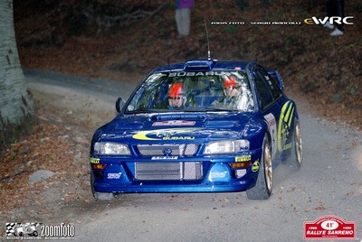 Richard Burns - Robert Reid
41º Rallye Sanremo - Rallye d'Italia 1999. Subaru Impreza S5 WRC '99 (T15 SRT). Abandonó por la transmisión del coche en SS8 Loazzolo 1 de 7.36 km.
Subaru World Rally Team

Del 11 al 13 de Octubre, Sanremo, Liguria, Imperia, Italia.
Superficie: asfalto.

El Rally tenia un total de 1384.58 Km de los que 384.88 Km divididos en 18 tramos, eran especiales.

Se inscribieron 124 equipos, tomaron la salida 119, finalizaron 55.

© Zoom Foto - Sergio Biancolli
@@
Palabras clave: Subaru;Impreza;WRC;Sanremo;1999