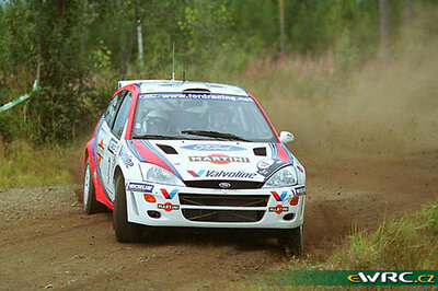 Colin McRae - Nicky Grist
49º Neste Rally Finland 1999. Ford Focus WRC '99 (S12 FMC). Abandonó por motor en SS23 Ruuhimäki de 7.01 km.
Ford Motor Co. Ltd.

Del 20 al 22 de Agosto, Jyväskylä.
Superficie: tierra.

El Rally tenia un total de 1218.42 km de los que 377.26 km divididos en 23 tramos eran especiales.

Se inscribieron 131 equipos, tomaron la salida 129, finalizaron 64.

© eWRC
@@
Palabras clave: Ford;Focus;WRC;Finlandia;1999