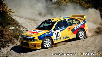 Piero Liatti - Carlo Cassina
33º TAP Rallye de Portugal 1999. Seat Cordoba WRC (B-4904-UP). Abandonó, volcó en una horquilla muy lenta de izquierdas y rompió el radiador, continuó y abandonaron por rotura de motor en SS11 Ladário - Oliveira de Frades de 11.26 km.
Seat Sport

Del 21 al 24 de Marzo, Matosinhos, Porto, Portuigal.
Superficie: tierra. 

El Rally tení­a un total de 1768.61 km de los que 399.51 km divididos en 23 tramos eran especiales (dos de ellos fueron cancelados SS18 Arganil - Coja 2 de 20.96 km y SS19 Salgueiro - Gois 2 de 19.70 km).

Se inscribieron 117 equipos, tomaron la salida 117, finalizaron 56.

© Jan Marek
@@
Palabras clave: Portugal;Seat;Cordoba;WRC;1999
