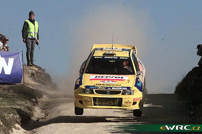 Piero Liatti - Carlo Cassina
33º TAP Rallye de Portugal 1999. Seat Cordoba WRC (B-4904-UP). Abandonó, volcó en una horquilla muy lenta de izquierdas y rompió el radiador, continuó y abandonaron por rotura de motor en SS11 Ladário - Oliveira de Frades de 11.26 km.
Seat Sport

Del 21 al 24 de Marzo, Matosinhos, Porto, Portuigal.
Superficie: tierra. 

El Rally tení­a un total de 1768.61 km de los que 399.51 km divididos en 23 tramos eran especiales (dos de ellos fueron cancelados SS18 Arganil - Coja 2 de 20.96 km y SS19 Salgueiro - Gois 2 de 19.70 km).

Se inscribieron 117 equipos, tomaron la salida 117, finalizaron 56.

© Teams
@@
Palabras clave: Portugal;Seat;Cordoba;WRC;1999