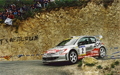 Didier Auriol - Denis Giraudet
37º Rally Catalunya Costa-Brava 2001. Peugeot 206 WRC (206 NLK 75). Clasificado 1º.
Peugeot Total

Del 22 al 25 de Marzo, Lloret de Mar, Girona, Catalunya, España.
Superficie: asfalto.

El Rally tenia un total de 1779.13 km de los que 383.18 km divididos en 18 tramos eran especiales, (una de ellas fue cancelada SS12 La Riba 2 de 35.89 Km).

Se inscribieron 79 equipos, tomaron la salida 76, finalizaron 36.

© Petr Fitz
@
Palabras clave: Peugeot;WRC;Catalunya;Costa_Brava;2001;España;Spain