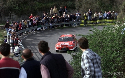 Tommi Mäkinen - Risto Mannisenmaki
37º Rallye Catalunya - Costa Brava - Rallye de España 2001. Mitsubishi Lancer Evo 6.5 (X6 MMR). Clasificado 3º.
Marlboro Mitsubishi Ralliart

Del 22 al 25 de Marzo, Lloret de Mar, Girona, Catalunya, España.
Superficie: asfalto.

El Rally tenia un total de 1779.13 km de los que 383.18 km divididos en 18 tramos eran especiales, (una de ellas fue cancelada SS12 La Riba 2 de 35.89 Km).

Se inscribieron 79 equipos, tomaron la salida 76, finalizaron 36.

© eWRC
@
Palabras clave: Mitsubishi_Lancer;Evo;Catalunya;2001;España;Spain