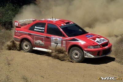 Tommi Mäkinen - Risto Mannisenmäki
48º Acropolis Rally 2001. Mitsubishi Lancer Evo 6.5 (W2 MMR). Clasificado 4º.
Marlboro Mitsubishi Ralliart

Del 14 al 17 de Junio, Atenas, Grecia.
Superficie: tierra.

El Rally tenia un total de 1613.98 km de los que 387.41 km divididos en 20 tramos eran especiales ((uno de ellos fue cancelado SS5 Elatia de 31.40 Km).

Tomaron la salida 110 equipos, finalizaron 47.

© eWRC
@
Palabras clave: Mitsubishi;Lancer;Acropolis;Grecia;2001