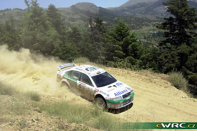 Armin Schwarz - Manfred Hiemer
48º Acropolis Rally 2001. Skoda Octavia WRC Evo2 (MBO 12-30). Clasificado 7º.
Skoda Motorsport

Del 14 al 17 de Junio, Atenas, Grecia.
Superficie: tierra.

El Rally tenia un total de 1613.98 km de los que 387.41 km divididos en 20 tramos eran especiales ((uno de ellos fue cancelado SS5 Elatia de 31.40 Km).

Tomaron la salida 110 equipos, finalizaron 47.

© eWRC
@
Palabras clave: Skoda;Octavia;WRC;Grecia;Acropolis;2001