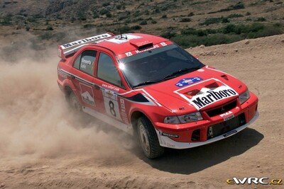 Freddy Loix - Sven Smeets
48º Acropolis Rally 2001. Mitsubishi Lancer Evo 6.5 (V2 MMR). Clasificado 9º.
Marlboro Mitsubishi Ralliart

Del 14 al 17 de Junio, Atenas, Grecia.
Superficie: tierra.

El Rally tenia un total de 1613.98 km de los que 387.41 km divididos en 20 tramos eran especiales ((uno de ellos fue cancelado SS5 Elatia de 31.40 Km).

Tomaron la salida 110 equipos, finalizaron 47.

© eWRC
@
Palabras clave: Acropolis;Grecia;Mitsubishi;Lancer;2001