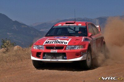 Freddy Loix - Sven Smeets
48º Acropolis Rally 2001. Mitsubishi Lancer Evo 6.5 (V2 MMR). Clasificado 9º.
Marlboro Mitsubishi Ralliart

Del 14 al 17 de Junio, Atenas, Grecia.
Superficie: tierra.

El Rally tenia un total de 1613.98 km de los que 387.41 km divididos en 20 tramos eran especiales ((uno de ellos fue cancelado SS5 Elatia de 31.40 Km).

Tomaron la salida 110 equipos, finalizaron 47.

© eWRC
@
Palabras clave: Freddy_Loix;Acropolis;Grecia;Mitsubishi;Lancer;2001