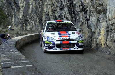 Colin McRae - Nicky Grist
69º Rallye Automobile de Monte-Carlo 2001. Ford Focus WRC 01 (V9 FMC). Abandonó por avería mecánica en SS13 Loda - Lucéram 1 de 16.55 km.

Del 18 al 21 de Enero, Mónaco.
Superficie: asfalto - nieve.

El Rally tenia un total de 1738.81 km de los que 392.18 km divididos en 15 tramos eran especiales, (una de ellas fue cancelada SS10 Comps 2 de 20.53 Km).

Se inscribieron 60 equipos, tomaron la salida 56, finalizaron 27.@
Palabras clave: Ford;Focus;WRC;Montecarlo;2001