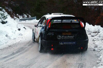 Markko Martin - Michael Park
72º Rallye Automobile de Monte-Carlo 2004. Ford Focus RS WRC 03 (EK52 NWN). Clasificado 2º.

Del 23 al 25 de Enero, Monaco.
Superficie: asfalto.

El Rally tenia un total de 1,331.92 Km de los que 389.12 Km divididos en 15 tramos, eran especiales (2 de ellos fueron cancelados SS1 Selonnet - Breziers 1 de 22.64 Km y SS10 Tourette du Chateau - St Antonin 2 de 24.80 Km. Uno de ellos se dio con tiempo de tramo teórico a todos los equipos, SS8 Tourette du Chateau - St Antonin 1 de 24.80 Km).

Se inscribieron 45 equipos, tomaron la salida 43, finalizaron 20.@
Palabras clave: Markko_Martin;Ford;Focus;WRC;Montecarlo;2004