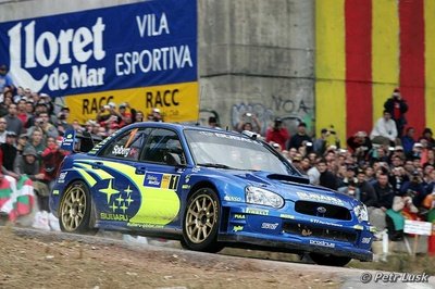 Petter Solberg - Philip Mills
40º Rally Catalunya - Costa Brava - Rally de España 2004. Subaru Impreza S10 WRC 04. Clasificado 5º.

Del 29 al 31 de Octubre, Lloret de Mar, Girona, Catalunya, España.
Superficie: asfalto.

El Rally tenia un total de 1688.29 km de los que 384.08 km divididos en 20 tramos eran especiales (una de ellas fue cancelada SS10 Sant Julia 1 de 32.90 Km).

Se inscribieron 55 equipos, tomaron la salida 52, finalizaron 36.

© Petr Lusk
@
Palabras clave: Peter_Solberg;WRC;Subaru;Impreza;Puente_Eje;Catalunya;España;Spain